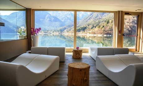 Lago di Ledro: fino a 3 notti in camera vista monte con mezza pensione e Spa per 2 persone all’Hotel Mezzolago